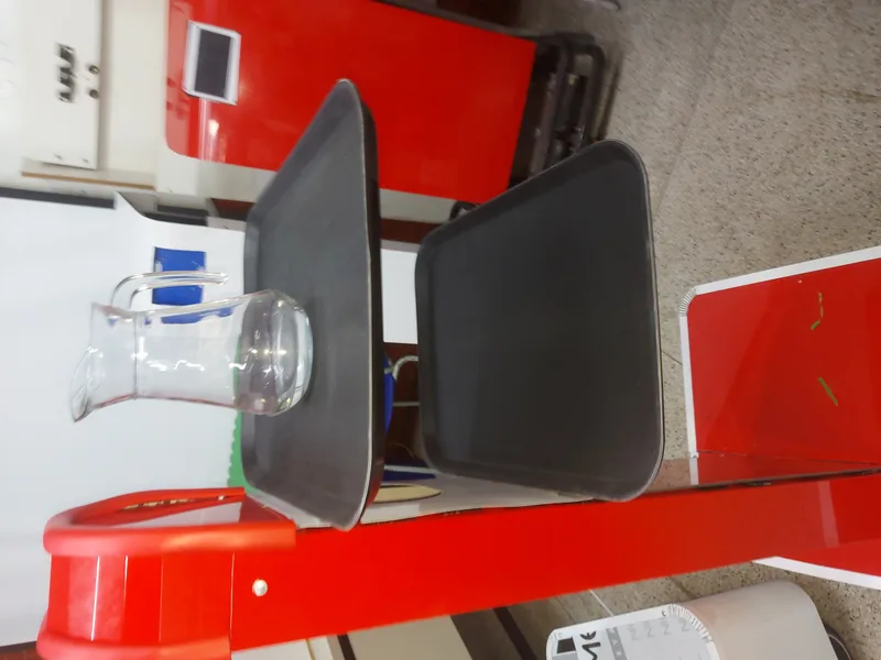 Kit didático de robótica com Arduino, sensores e cabos