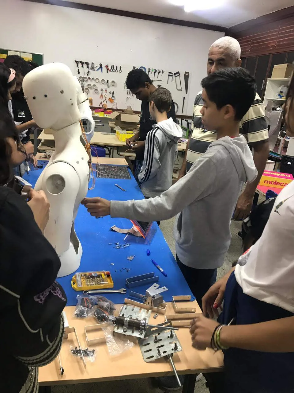 Projeto de robótica em andamento